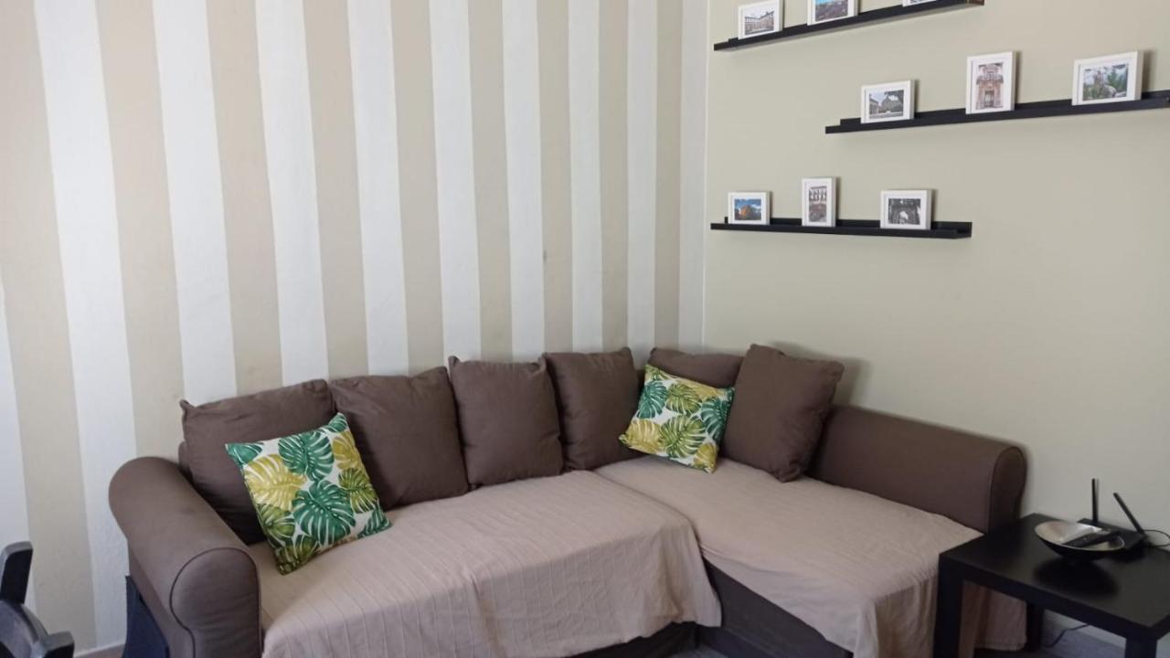 Apartamento, Dos Dormitorios, Tipo Atico Cerca Del Centro Jerez de la Frontera Luaran gambar